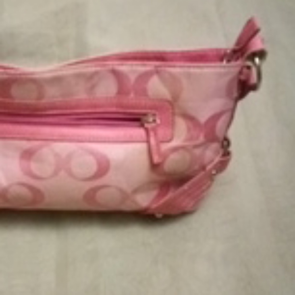 Purse - Picture 2 of 4